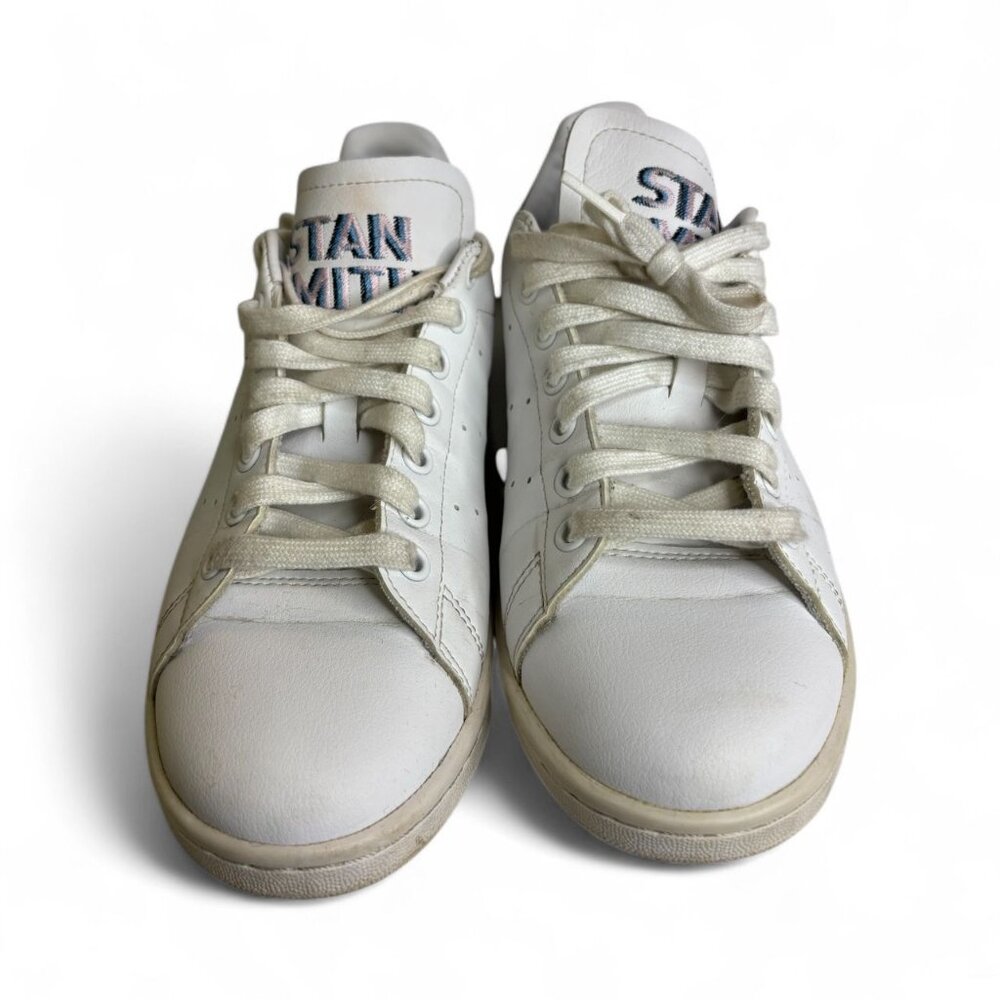 Women Stan smith shoes color white size 7